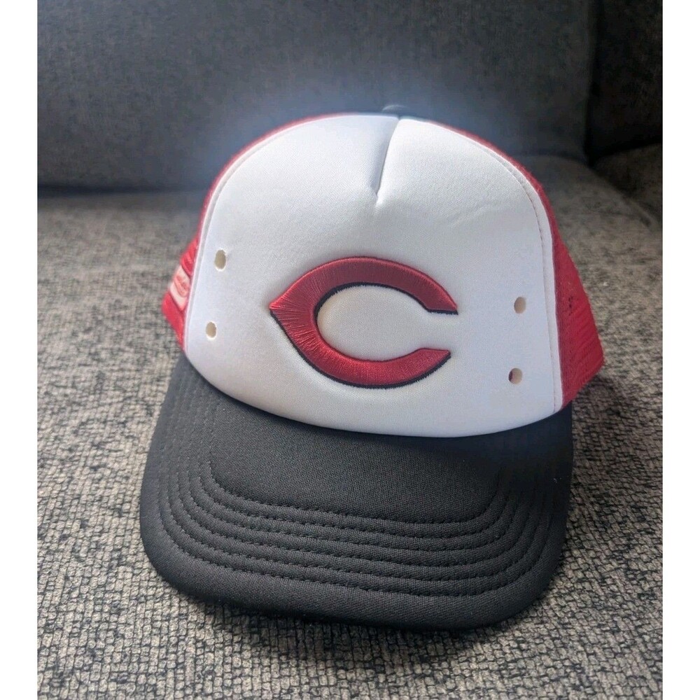 Melonwear Cincinnati Reds Cap Trucker Hat SnapBack Hit Seekers Baseball